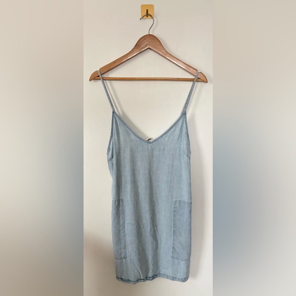 Medium Wilfred Free Chambray Lyocell Vivienne Dress